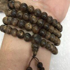 Vòng tay trầm hương