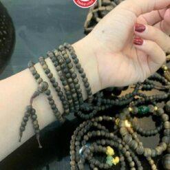 Vòng tay trầm hương